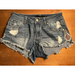 Harper Denim Cut Off Shorts Embroidered Aztec Distressed Frayed Blue Size 26